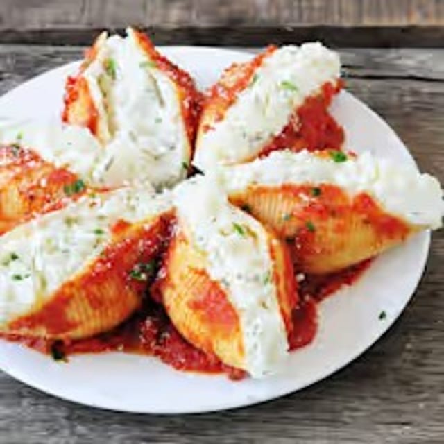 Stuffed Shells Tray.
